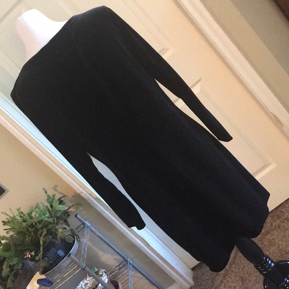 Black velvet dress - Picture 2 of 2